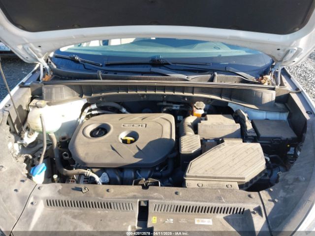 KM8J33A41HU273463 Hyundai TUCSON SE