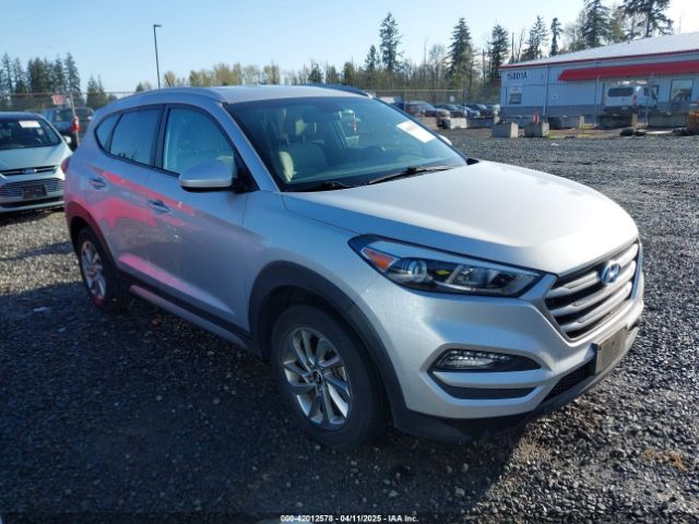 KM8J33A41HU273463 Hyundai TUCSON SE