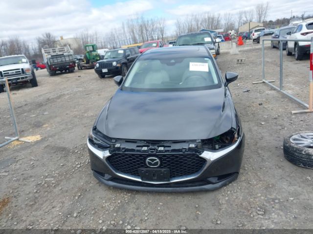 3MZBPAEM1KM104189 Mazda Mazda3 Premium Package