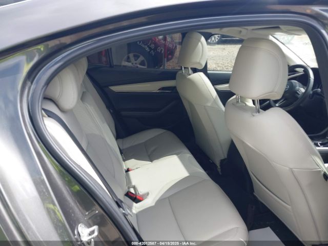 3MZBPAEM1KM104189 Mazda Mazda3 Premium Package