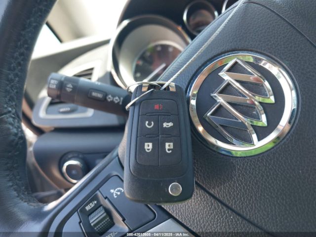 1G4PS5SK1H4115095 Buick Verano Leather Group