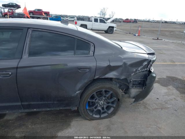 2C3CDXJGXJH189649 Dodge Charger Gt Awd