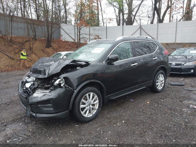 Nissan ROGUE SV 2018 KNMAT2MV1JP622161 Image 2