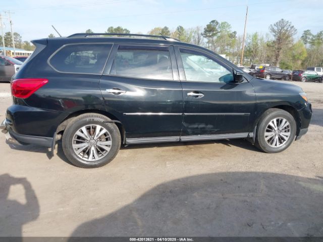 5N1DR2MM7HC651986 Nissan Pathfinder Sv