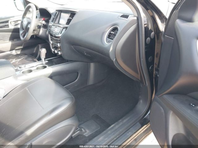 5N1DR2MM7HC651986 Nissan Pathfinder Sv