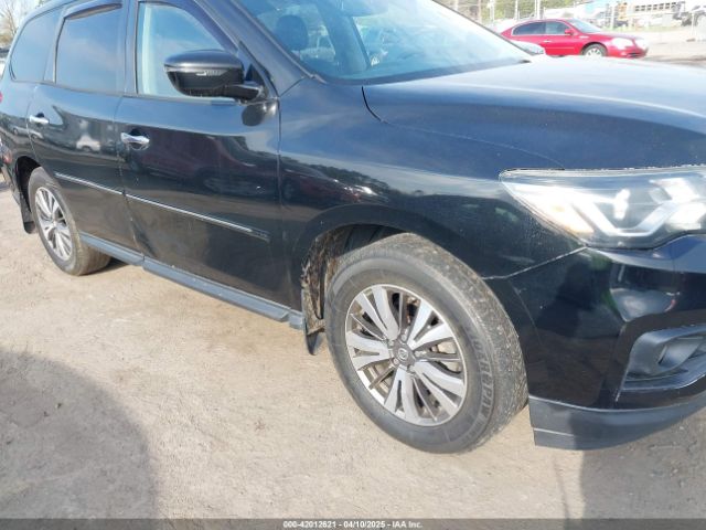 5N1DR2MM7HC651986 Nissan Pathfinder Sv