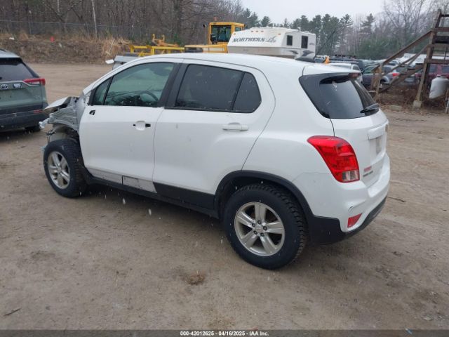 2021 CHEVROLET TRAX KL7CJNSB3MB304128 Photo 2