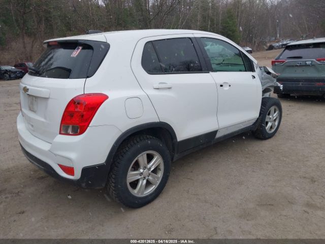 2021 CHEVROLET TRAX KL7CJNSB3MB304128 Photo 3