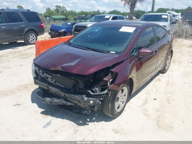 3KPFK4A78HE135379 KIA FORTE LX