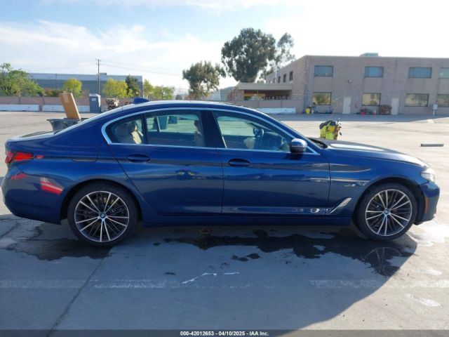 WBA13AG07NCJ54134 BMW 530e
