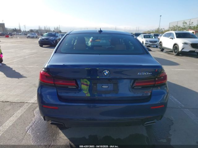 WBA13AG07NCJ54134 BMW 530e