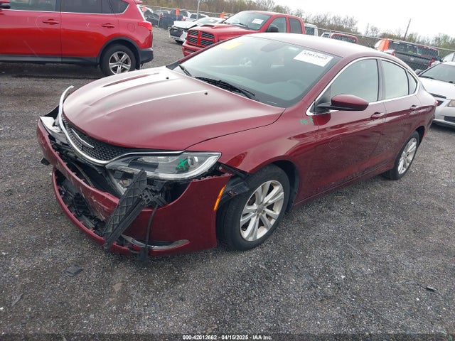 Chrysler 200 Limited 2015 1C3CCCAB3FN716929 Image 2