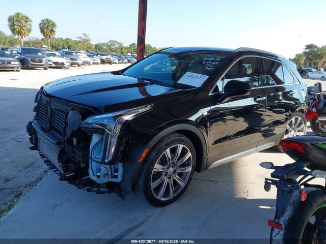 2020 CADILLAC XT4 1GYFZCR42LF144359 Photo 1