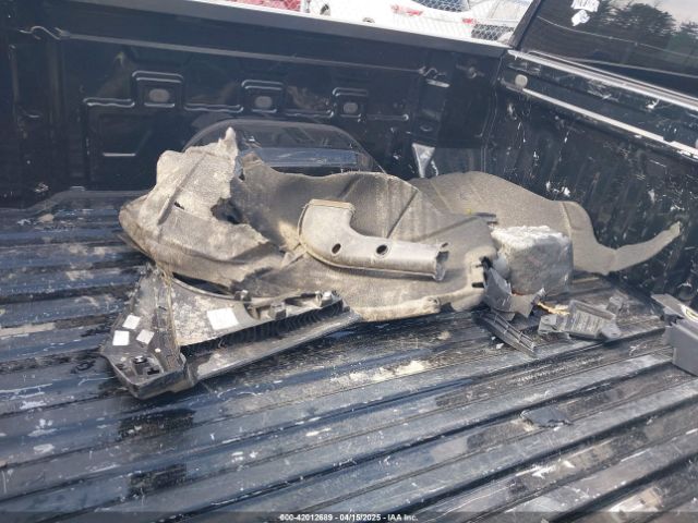 3GCPYBEH9MG172952 Chevrolet Silverado 1500 4wd  Short Bed Custom