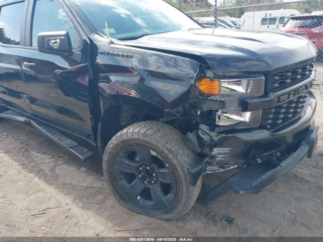 3GCPYBEH9MG172952 Chevrolet Silverado 1500 4wd  Short Bed Custom