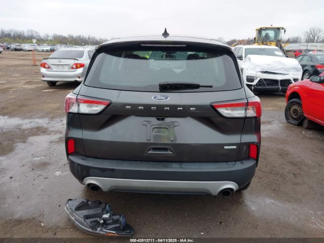 1FMCU0F67LUC02565 Ford ESCAPE S