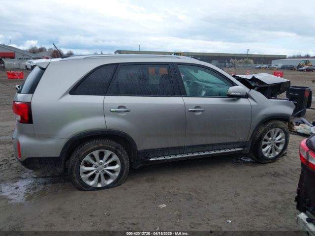 5XYKUDA71EG456929 KIA Sorento Ex V6