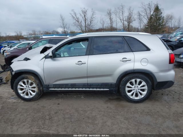 5XYKUDA71EG456929 KIA Sorento Ex V6