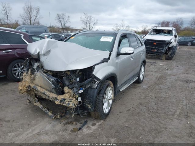5XYKUDA71EG456929 KIA Sorento Ex V6