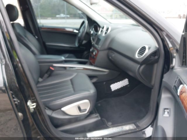 2008 MERCEDES-BENZ ML 550 4JGBB72E28A400597 Photo 4