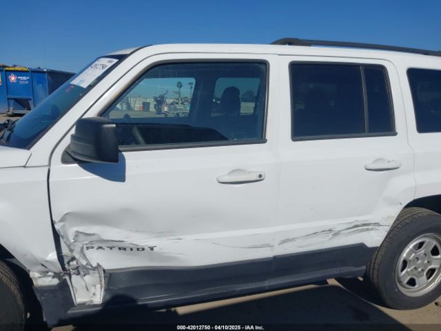 1C4NJPBA3GD813790 Jeep Patriot Sport
