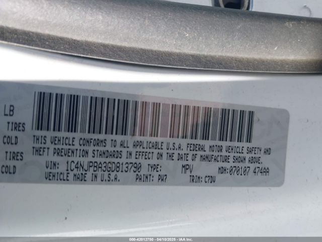1C4NJPBA3GD813790 Jeep Patriot Sport