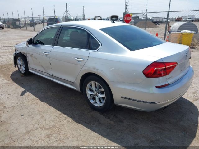 1VWAS7A36GC051315 Volkswagen Passat 1.8t S