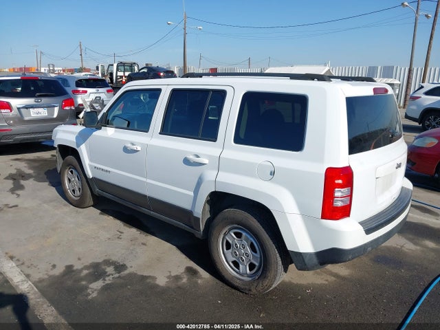 1C4NJPBA5GD722505 Jeep Patriot Sport