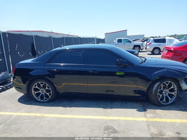2C3CCAAG2JH208274 Chrysler 300 Touring