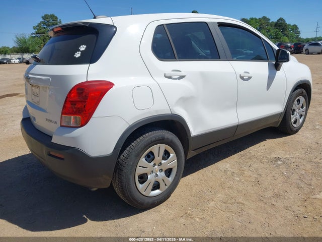 KL7CJKSB2FB191807 Chevrolet Trax 1ls