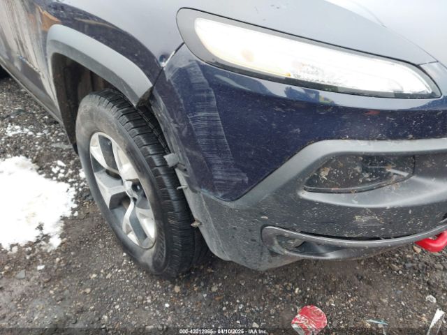 1C4PJMBS9GW128892 Jeep Cherokee Trailhawk