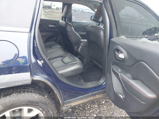 1C4PJMBS9GW128892 Jeep Cherokee Trailhawk
