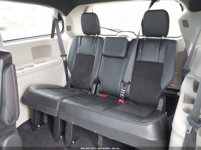 2C4RDGCG9KR725182 Dodge Grand Caravan Sxt