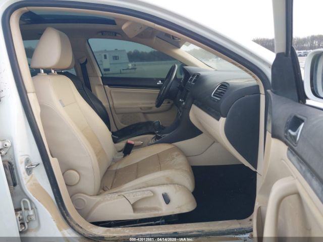 3VWPL7AJ7EM617385 Volkswagen Jetta Sportwagen 2.0l Tdi