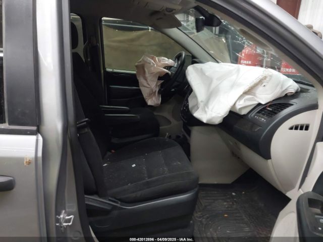 2C4RDGBG8KR539229 Dodge Grand Caravan Se