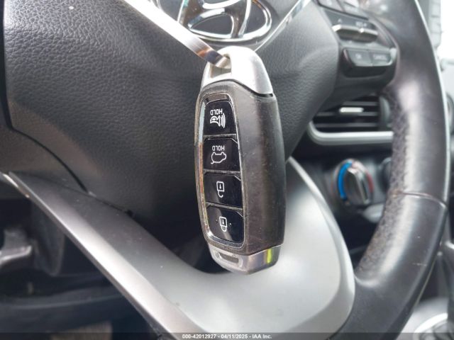KM8K2CAA5KU366944 Hyundai Kona Sel