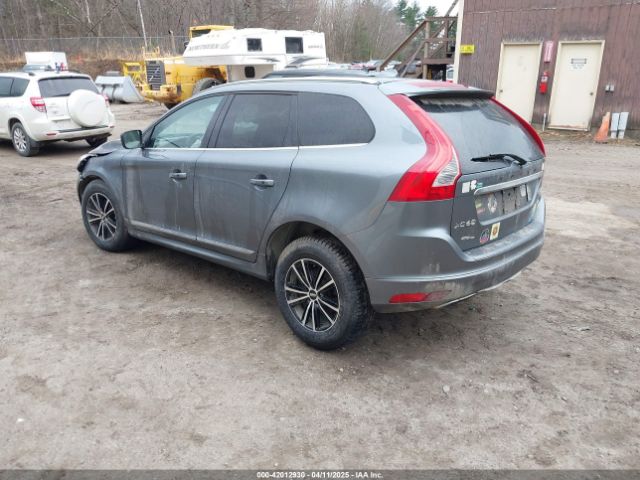 2017 VOLVO XC60 YV440MRU5H2103314 Photo 2