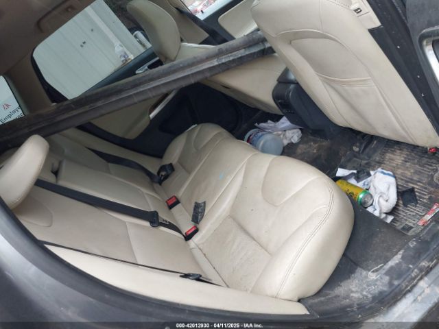2017 VOLVO XC60 YV440MRU5H2103314 Photo 7
