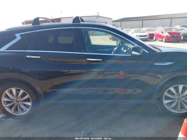 3PCAJ5M35KF119556 Infiniti Qx50 Luxe
