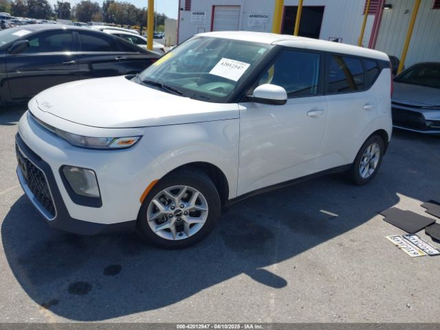KNDJ23AU2N7168061 KIA SOUL LX