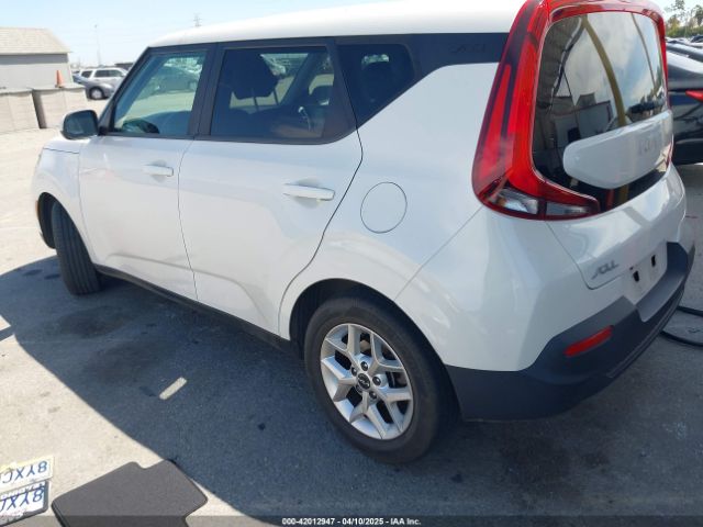 KNDJ23AU2N7168061 KIA SOUL LX