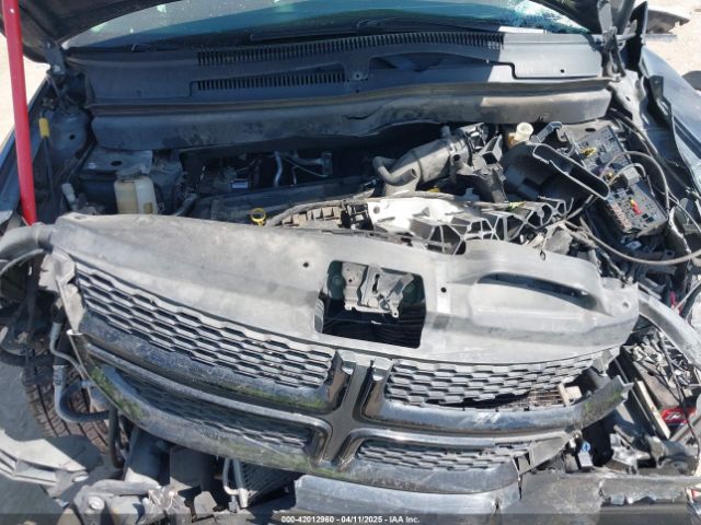 3C4PDCGB4JT327792 Dodge Journey Crossroad