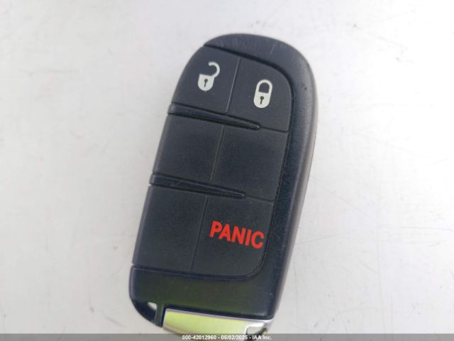 3C4PDCGB4JT327792 Dodge Journey Crossroad