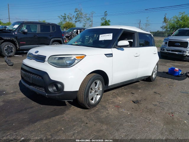 KNDJN2A27J7505981 KIA Soul