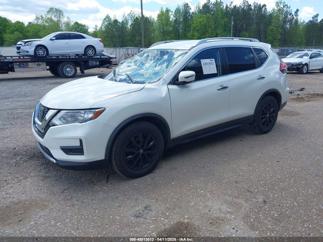 Nissan ROGUE SV 2018 KNMAT2MT9JP583334 Image 2
