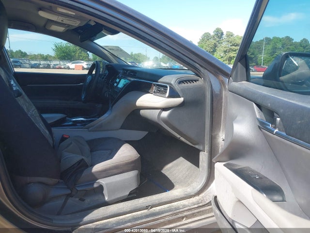 4T1B11HKXJU570787 Toyota CAMRY LE