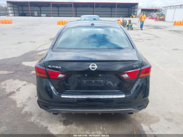 1N4BL4CVXNN365042 Nissan Altima Sr Fwd