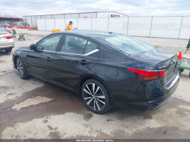 1N4BL4CVXNN365042 Nissan Altima Sr Fwd