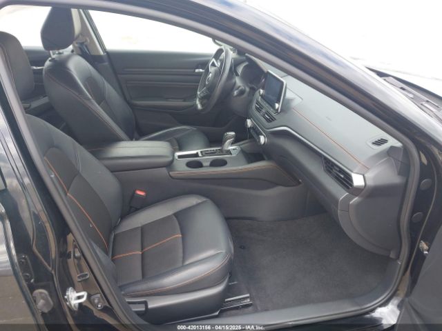 1N4BL4CVXNN365042 Nissan Altima Sr Fwd
