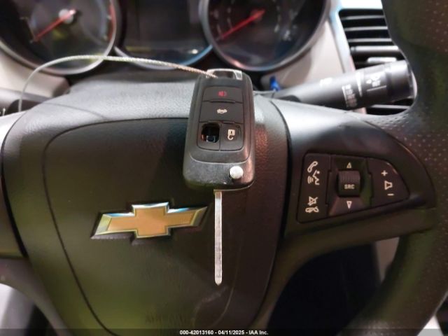 1G1PA5SH8E7417255 Chevrolet Cruze Ls Auto